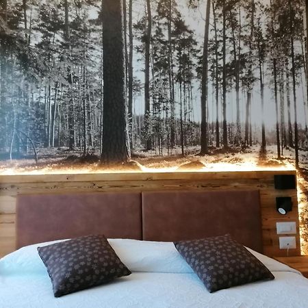 Albergo Silvana Pieve Di Ledro Esterno foto