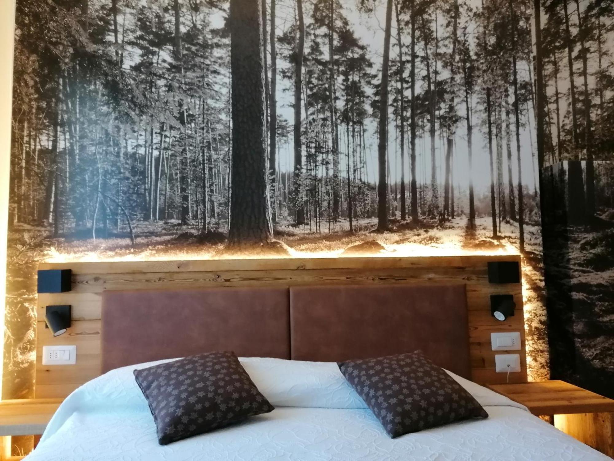 Albergo Silvana Pieve Di Ledro Esterno foto